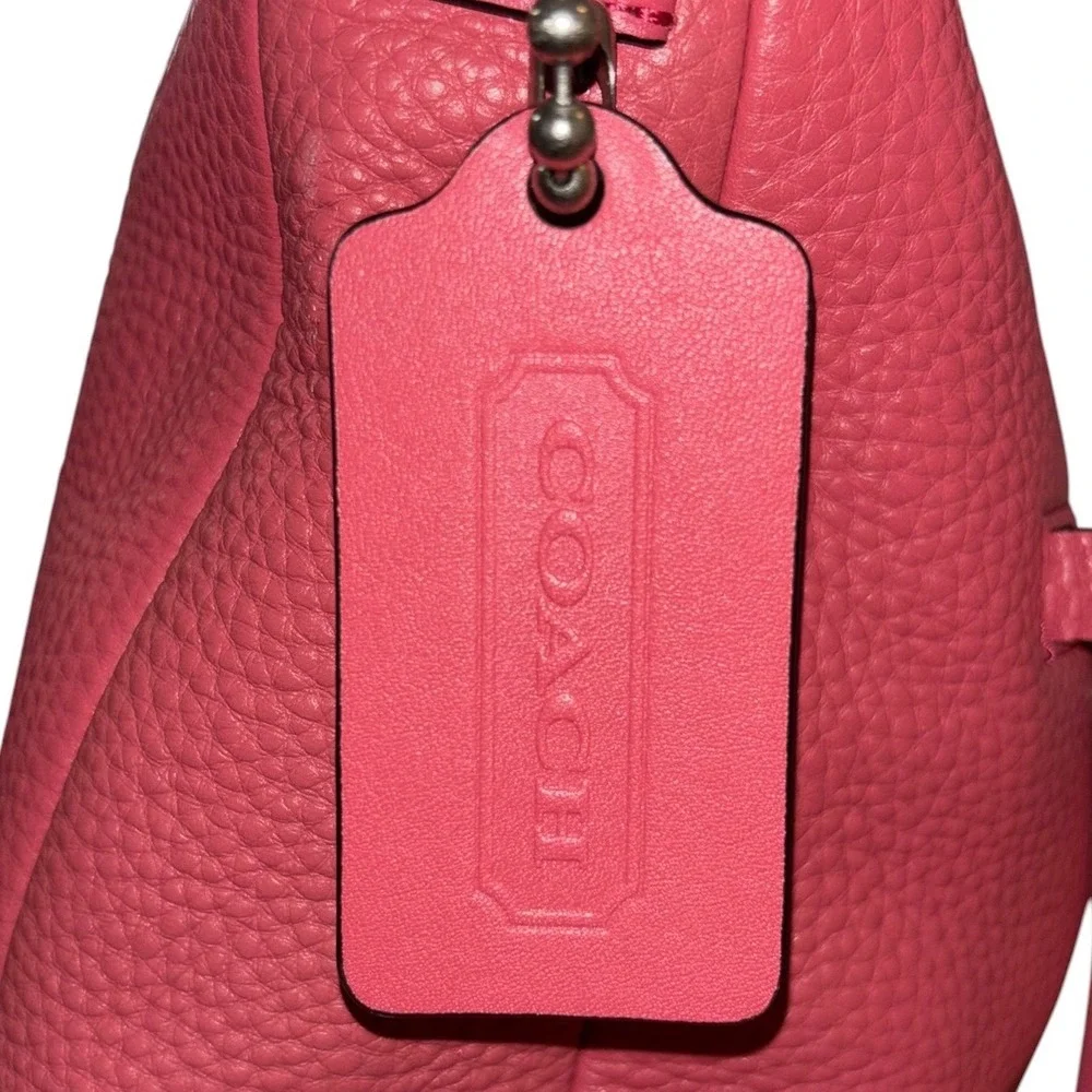 Coach Bleecker Sullivan Hobo F31623 Pebbled Leather Pink Coral Shoulder Bag L